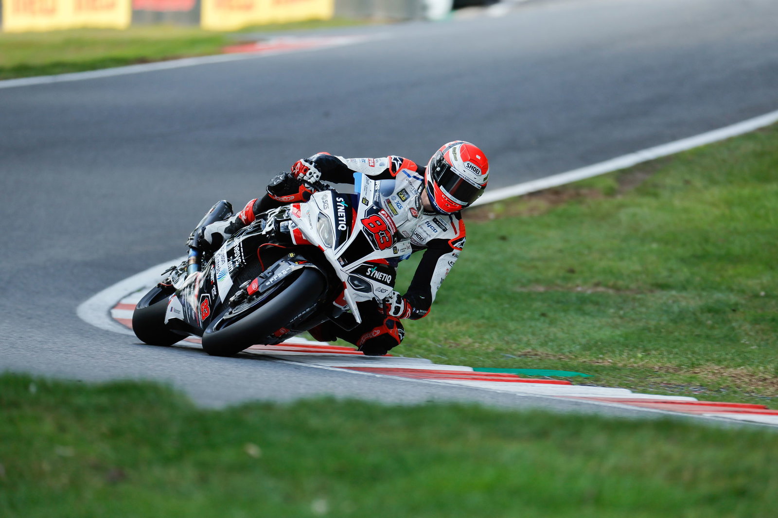 British Superbikes - Cadwell Park: Race one win from pole for dominant Ray